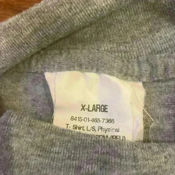 ARMY Armed Forces long sleeve T-shirt mock turtleneck - Picture 4 of 6